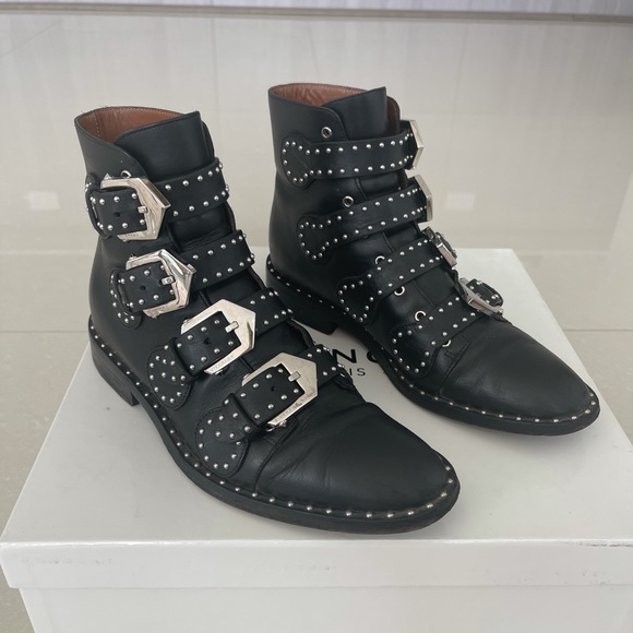 Givenchy studded boot-fits like a sz 7 - Picture 2 of 13